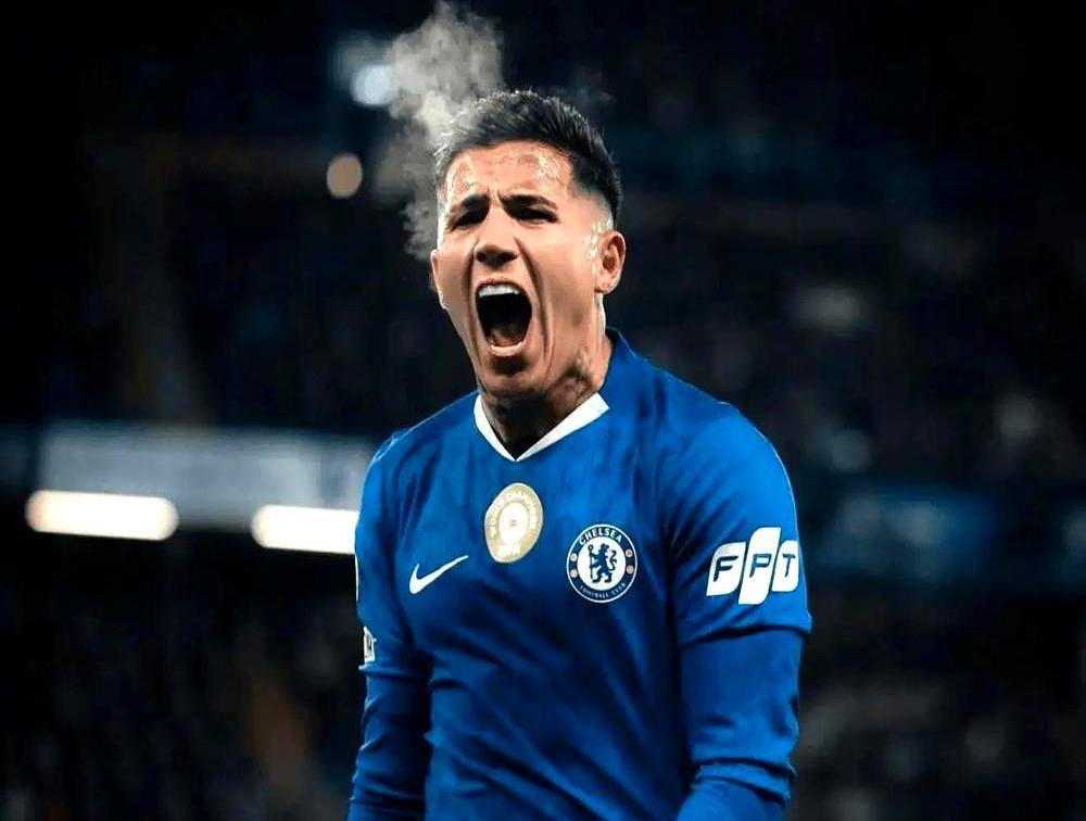 同样是1.2亿欧元，一个戴上队长袖标，另一个被西媒痛批“追着影子跑”。贝林