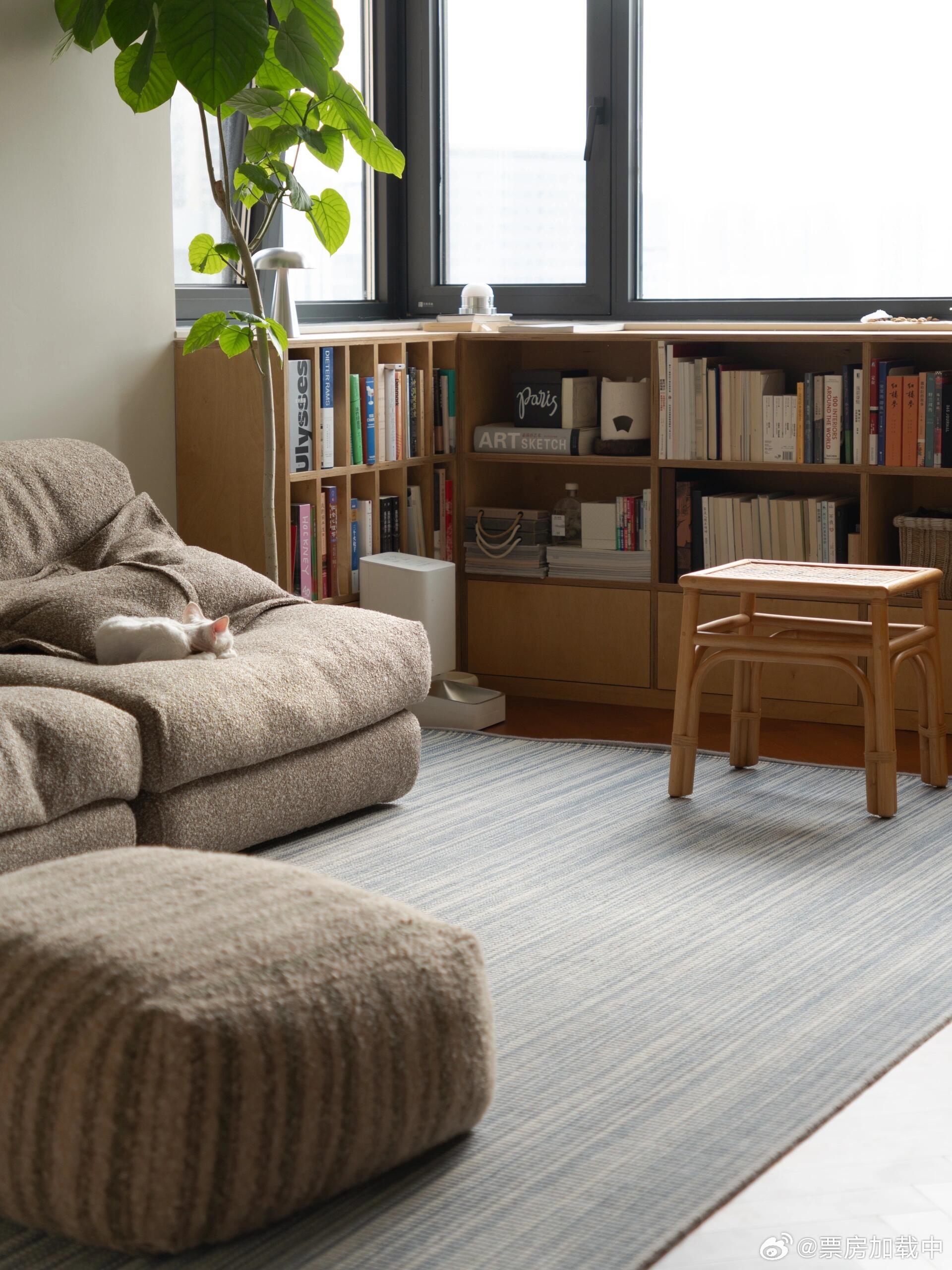 真正的细糠一直在家里刚开始布置自己家的时候也陷入过焦虑，买了一堆没有那么喜欢和适