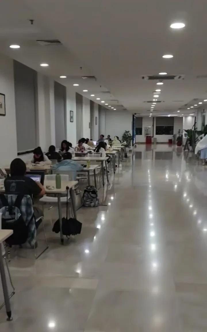 武大这次把肖同学害惨了！在没查明真相的情况下，给了肖同学记过处分，这一处分不要紧