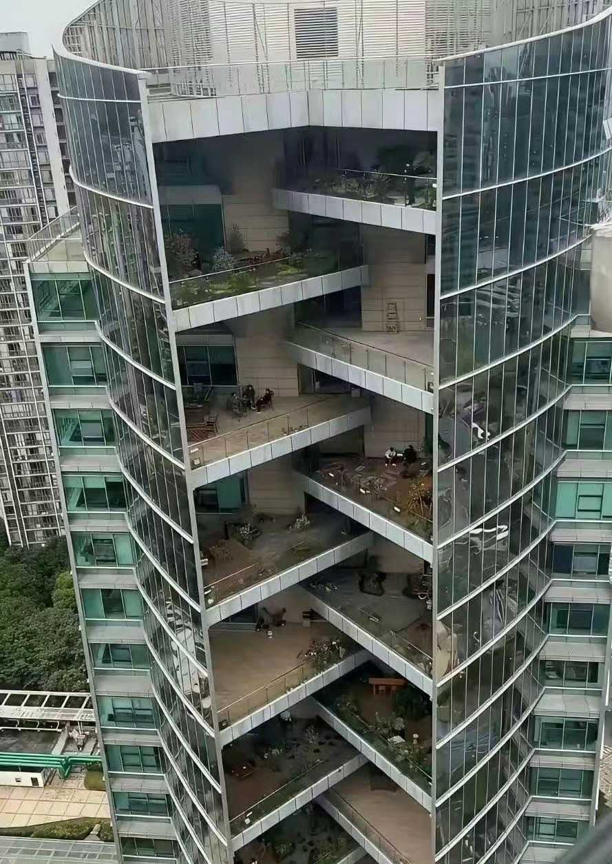 我敢说，这样的高层住宅楼应该人人都向往吧？