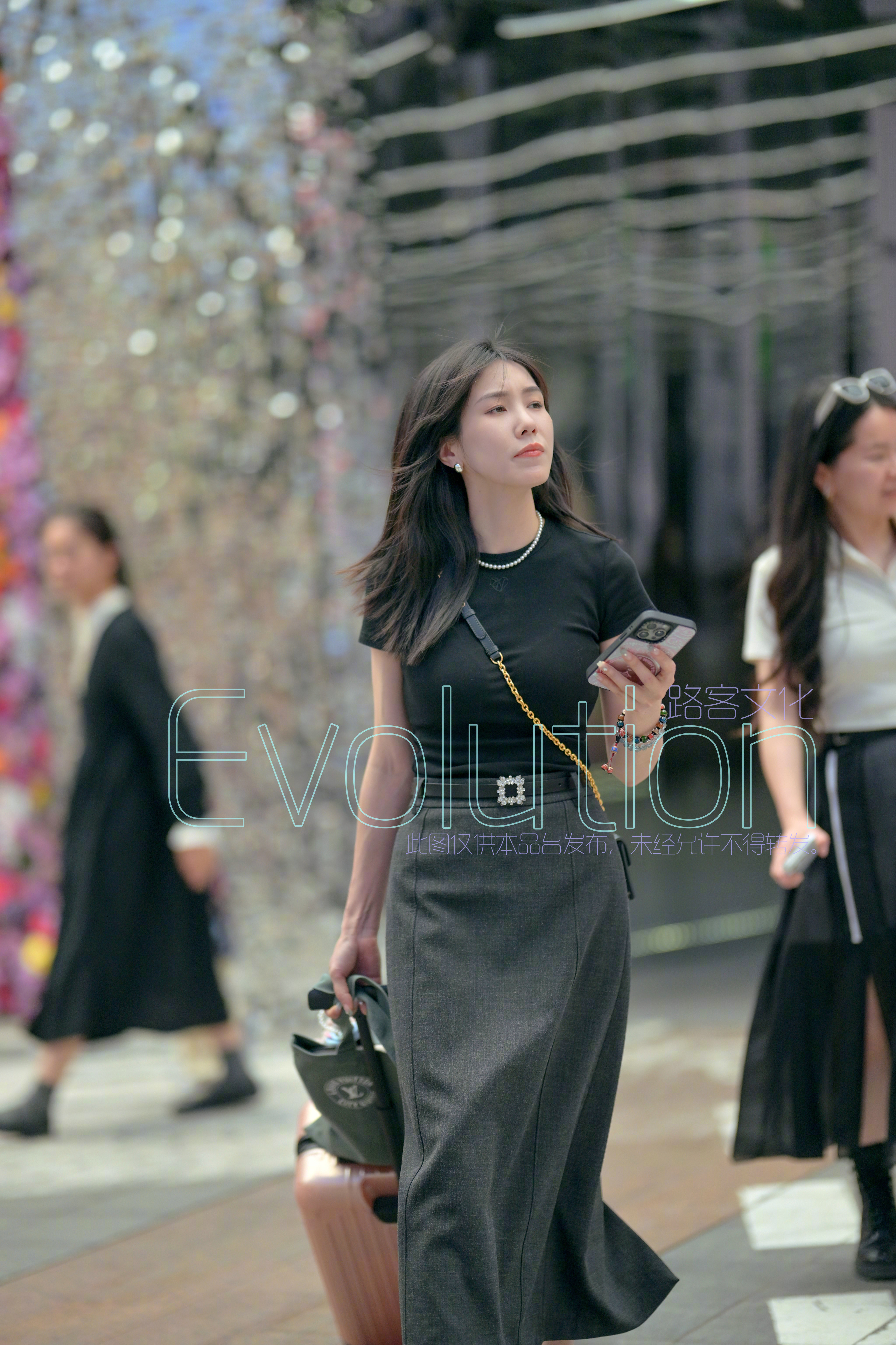 最近街拍比较喜欢这个背景​​​