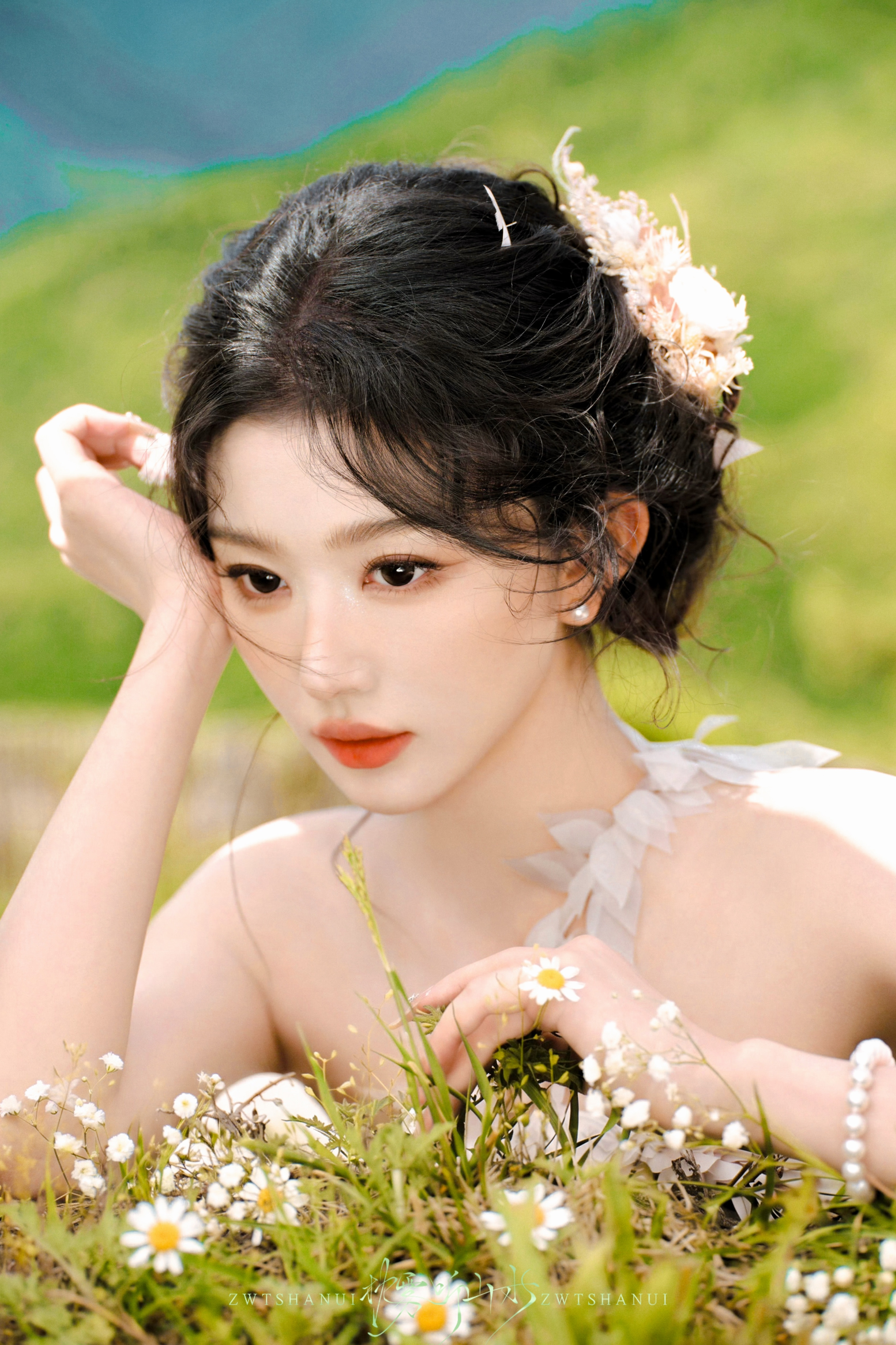 孔雪儿孔雪儿·🍃超话创作官超带感闪光图鉴