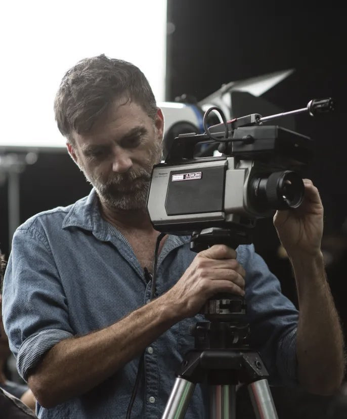 导演保罗·托马斯·安德森接受媒体采访表示，2025年是电影的丰收之年。他表示：“