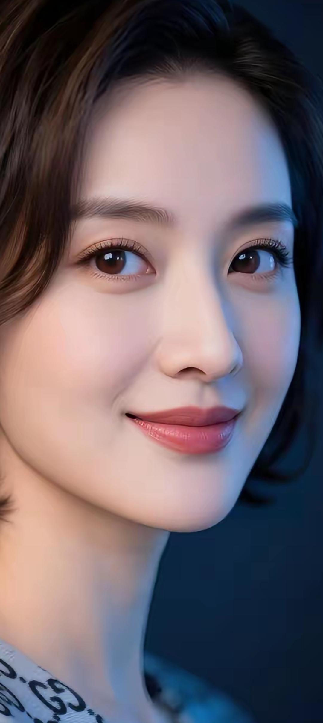 温柔微笑，岁月静好