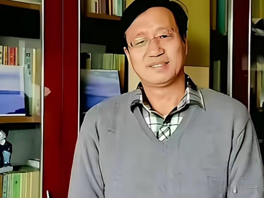 聂卫平的原配妻子孔祥明，现任老公叫阎刚，今年72岁，在四川大学教授，和孔祥明20