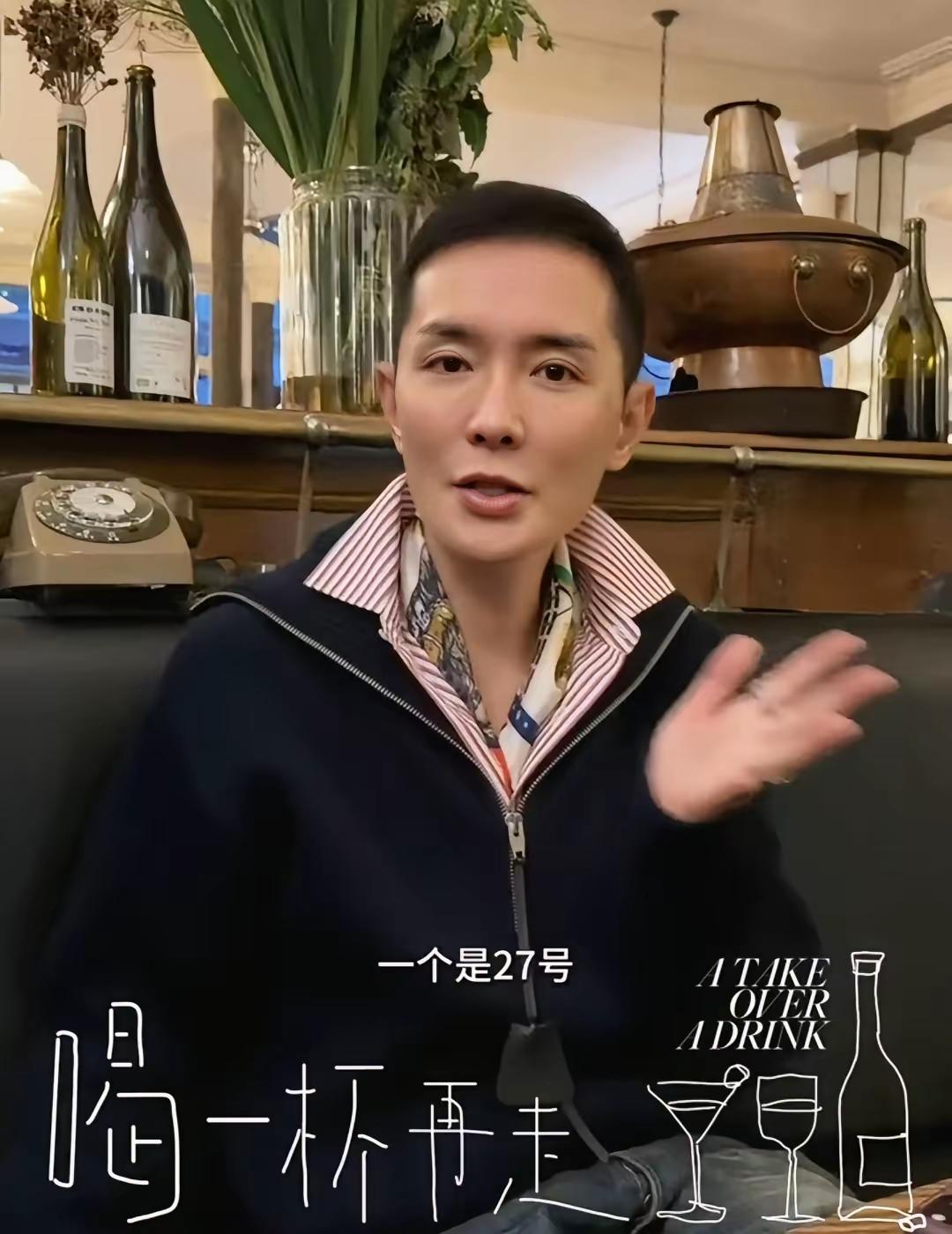 有点挂脸看来是不乐意