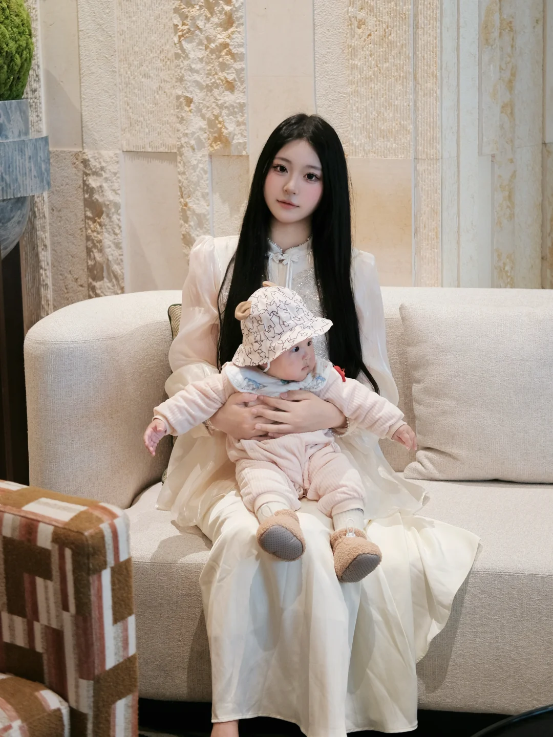 上海独生女的底气：全家偏爱都给我的小女孩