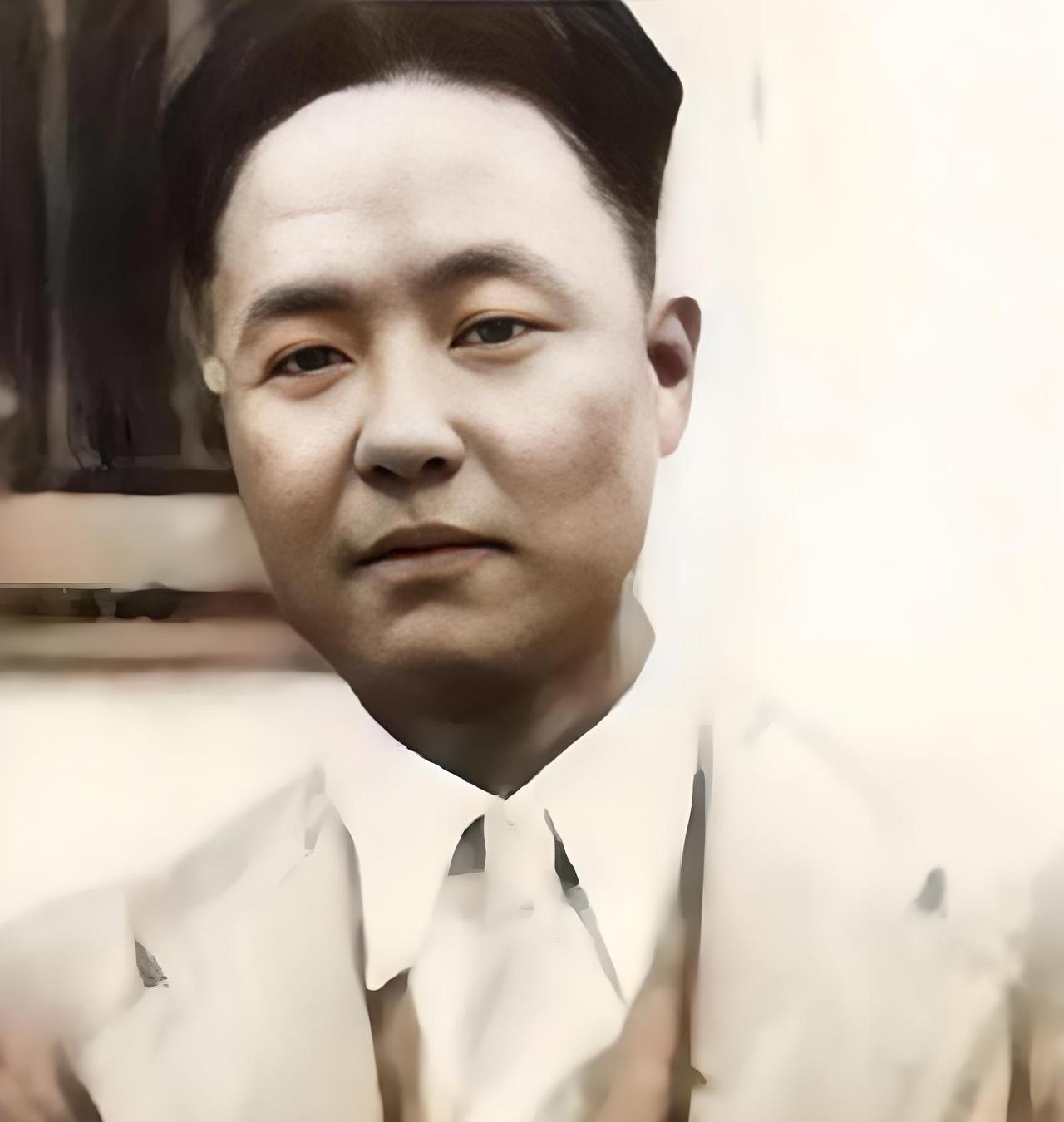 🌞1943年，“汉奸”李士群死后没多久，他的妻子叶吉卿就传出一则丑闻，叶吉