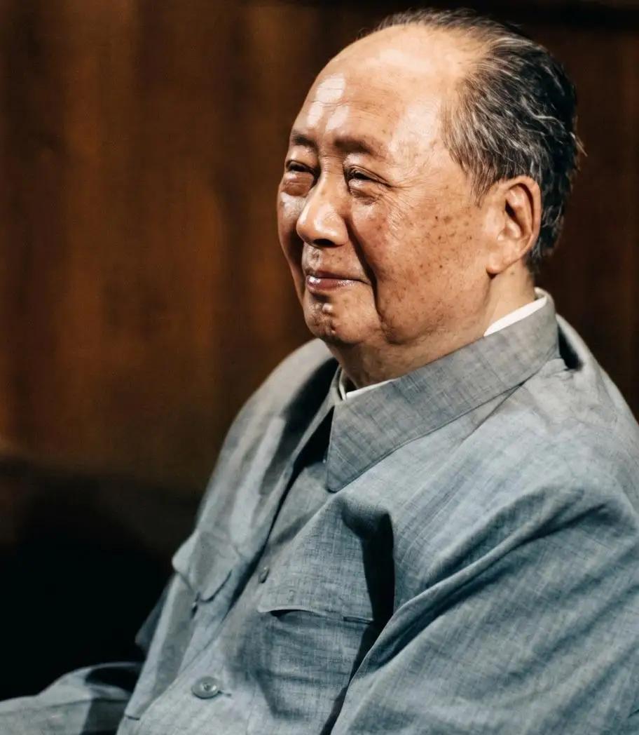 毛主席的警卫员功夫有多厉害？答案可能跟你想的不一样。很多人聊起毛主席身边的