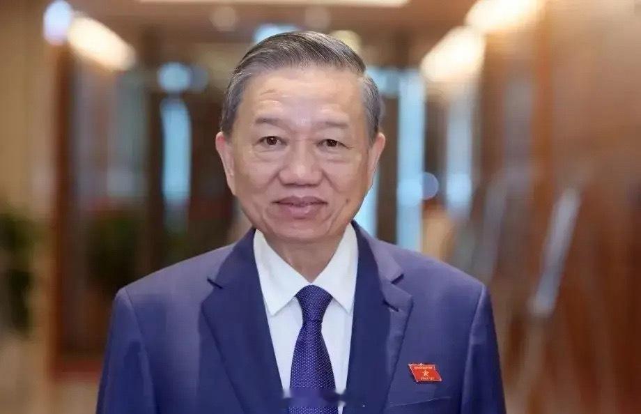 越南铁路最新消息！2025年12月30日，越南建设部部长陈宏明重磅官宣：南北高铁