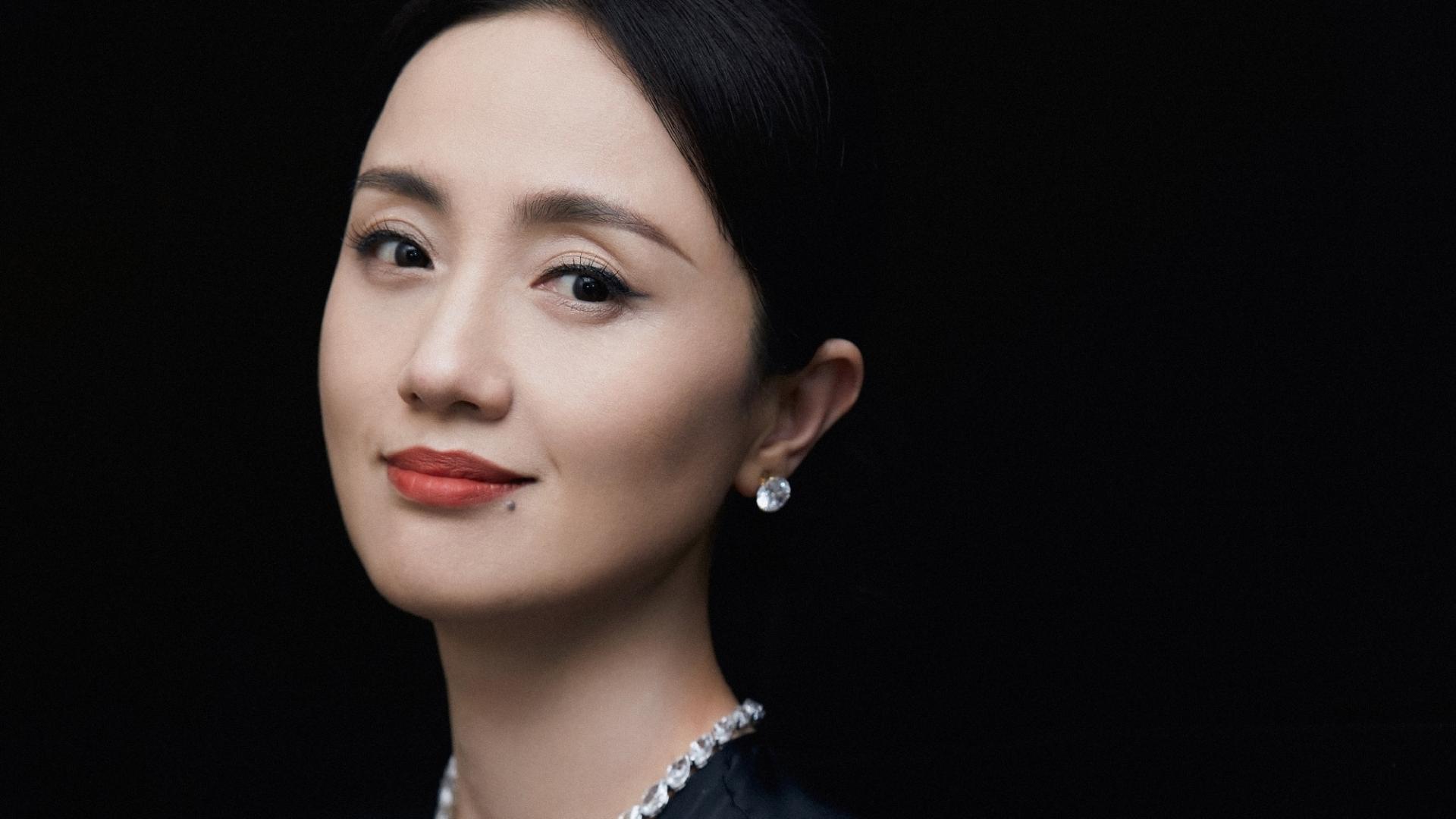 朱媛媛癌逝群星悼念,姚晨无法接受马伊琍悲痛喊话,最后发文晒遗作剧照