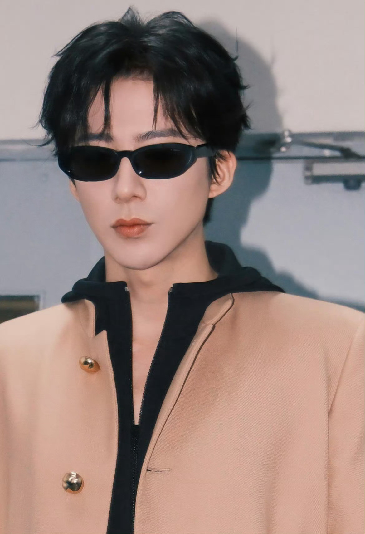 早安。越来越冷了！怕冷的人不想出门！刘宇宁。刘宇宁音乐缘计划。摩登兄弟