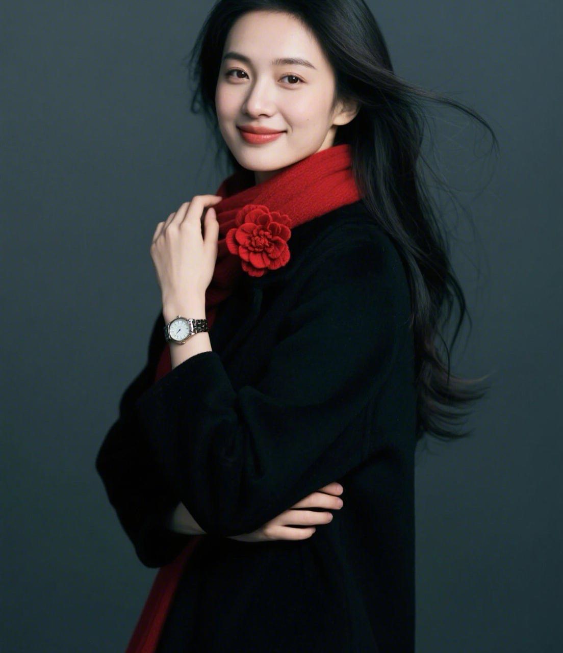 就单看脸蛋，你难道知道我多大年纪？有人叫我小姐姐哈…