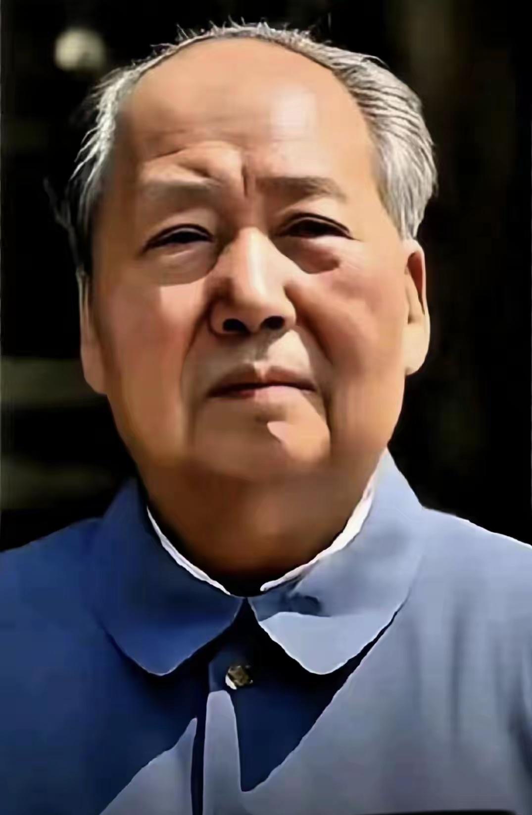 1966年，大陆红卫兵王朝天叛逃台湾，不仅受到台湾当局的重视，就连蒋介石和蒋经国