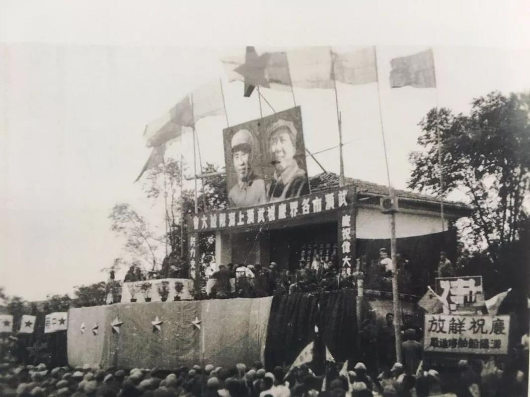 1958年春节快到的时候，武汉市公安局收到一份紧急通报。这份通报来自上级公安