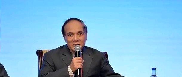 在中日敏感时刻，越南教授丁贤良在一期电视节目上表示：亚洲如果没有中国挡着，亚洲早