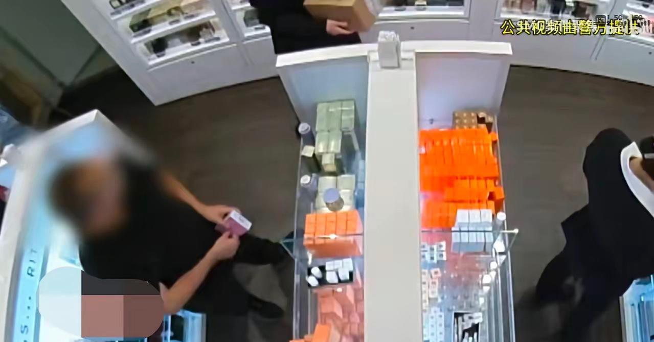 胆子太大！上海，一男子在几个月内9次乘坐同一邮轮，悄无声息地弄到30多万。就在他