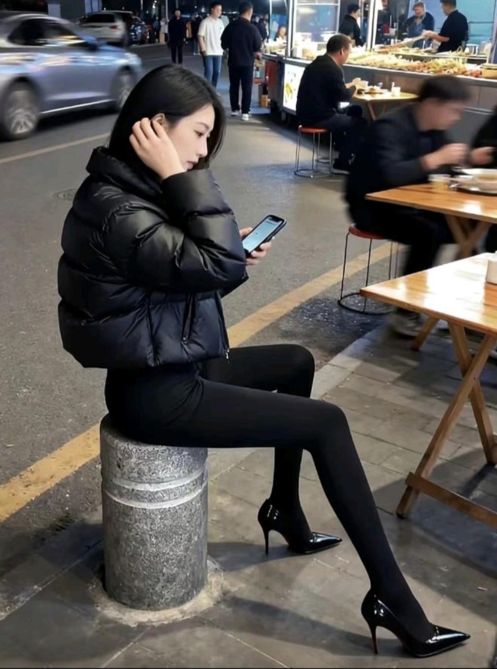 女生如何穿搭看起来时尚更有品味呢