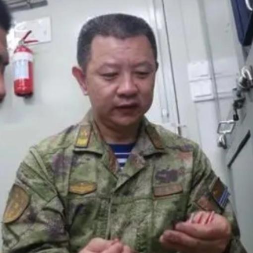 26年雷达兵，凭啥敢当场叫停。冯成军，山东沂源人，中国东部战区海军某部一级军士长