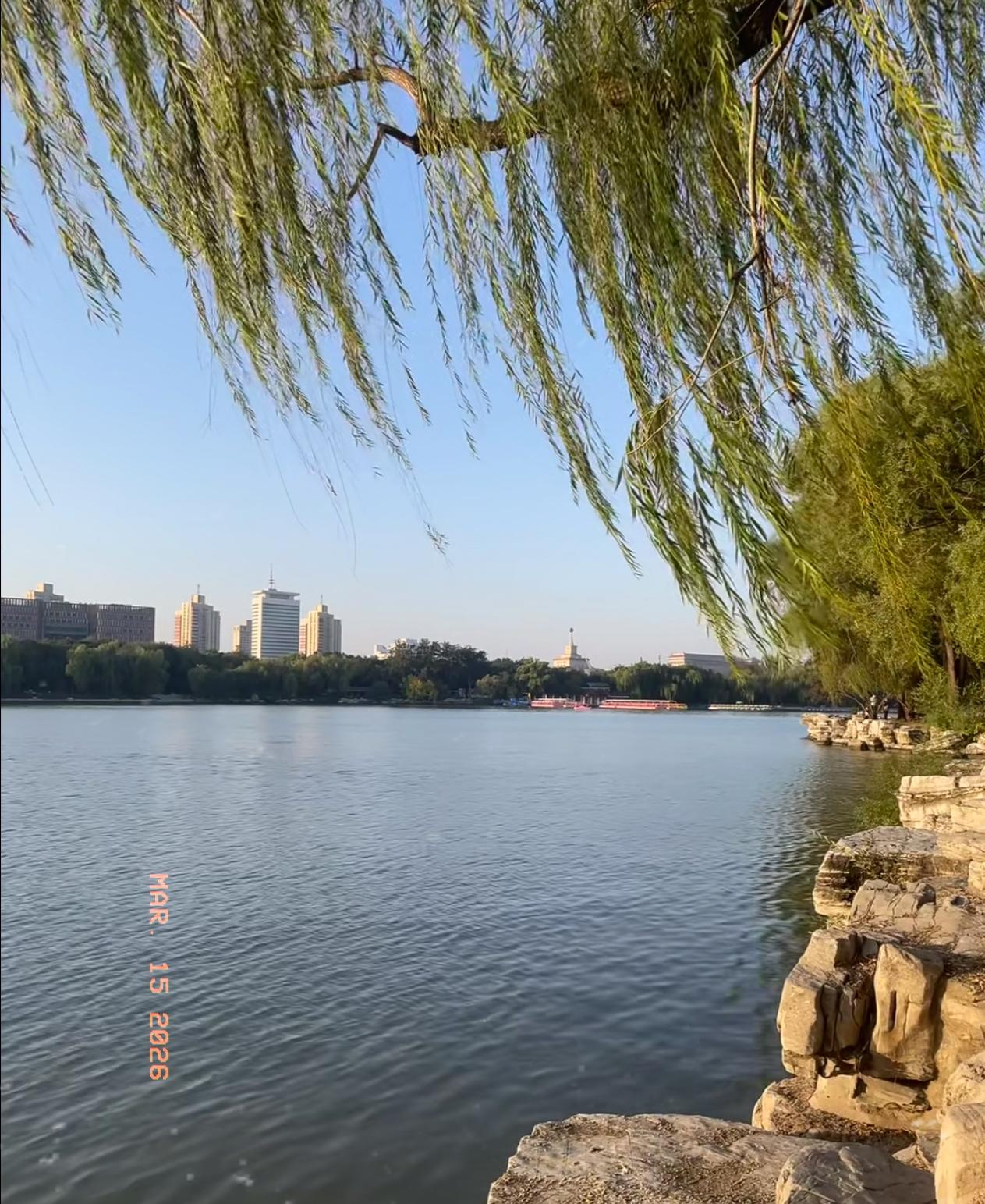 有性学家提醒过所有男人：不管身边的女人多漂亮、多优秀，心里一定要有分寸，不能太自