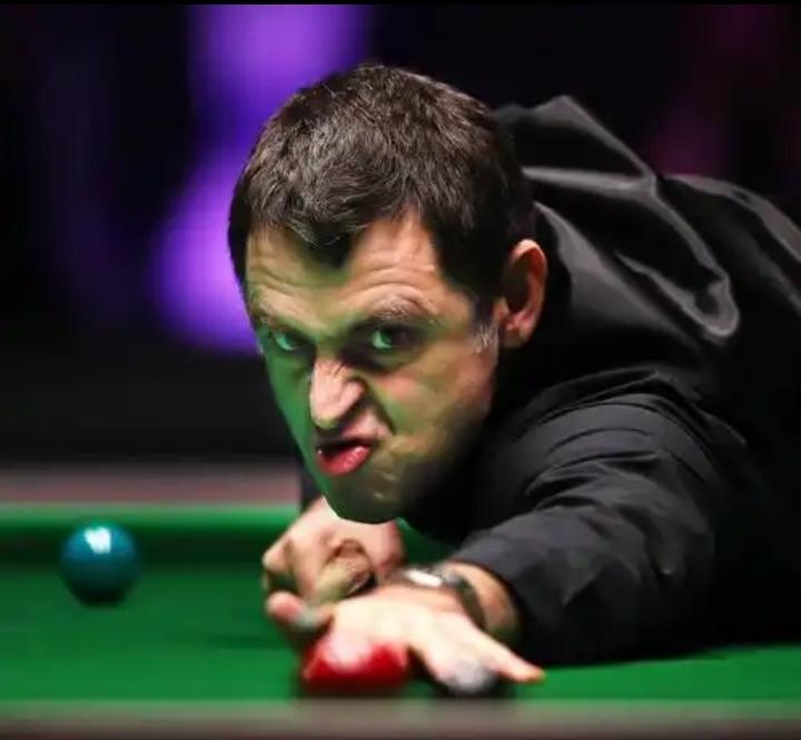 奥沙利文创新记录，一杆击出153分！快讯：正在中国上饶玉山进行的斯诺