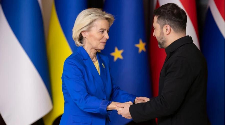 冯德莱恩胆敢背叛乌克兰，泽林斯基怒了。 据乌媒消息，当地时间2月24日，就在