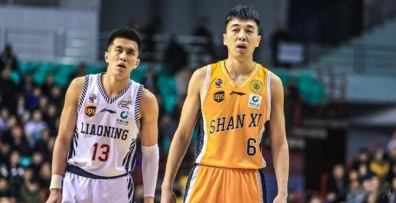 看山西vs辽宁比赛有感，不知道山西的球迷还会想念那身狂躁的黄色球衣吗？去滨河体育