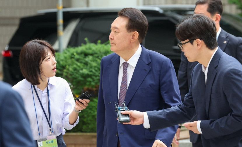 尹锡悦前防长不服判决当地时间16日，韩国前国防部长金龙显不服法院对其作出取保候