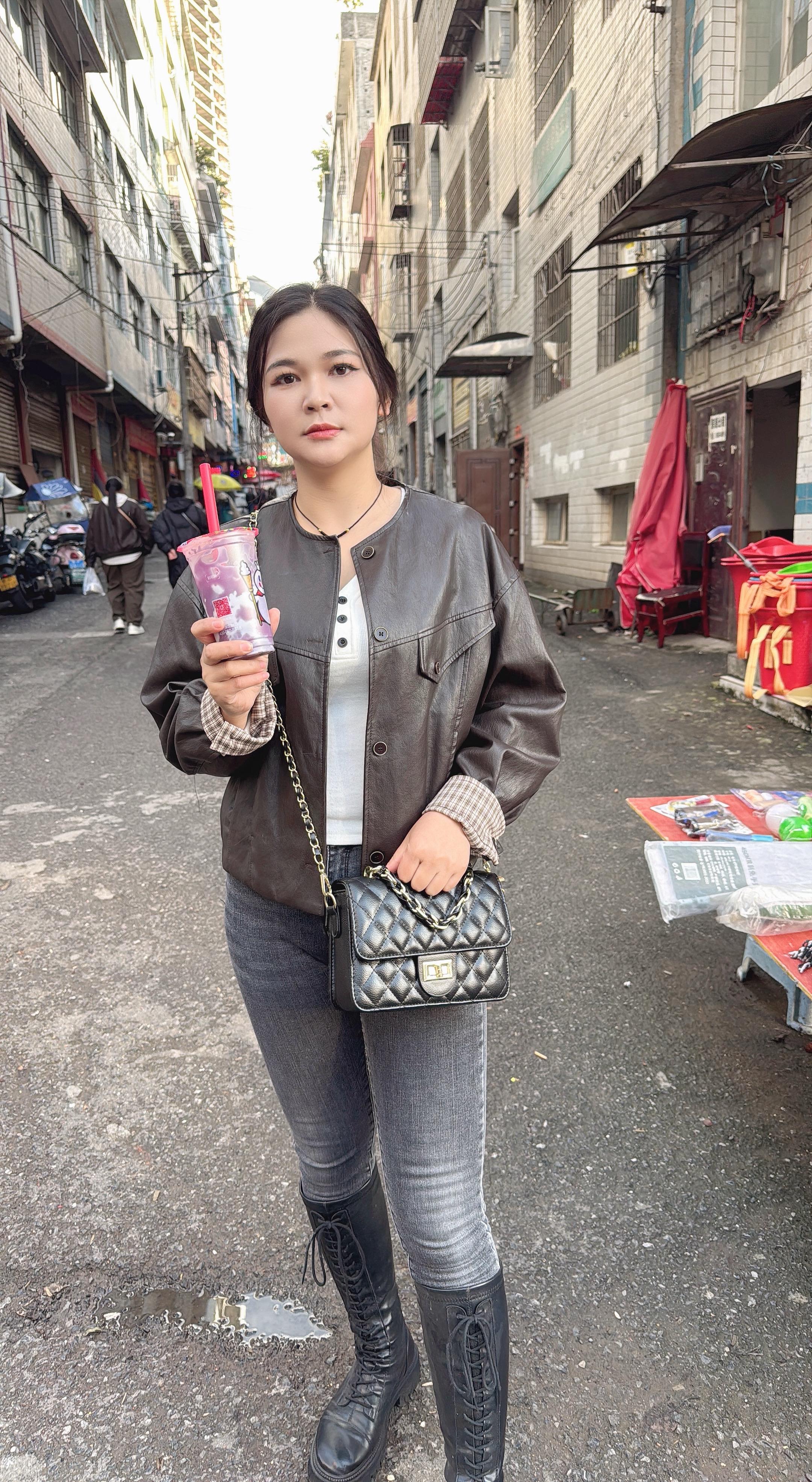 街拍小姐姐穿搭