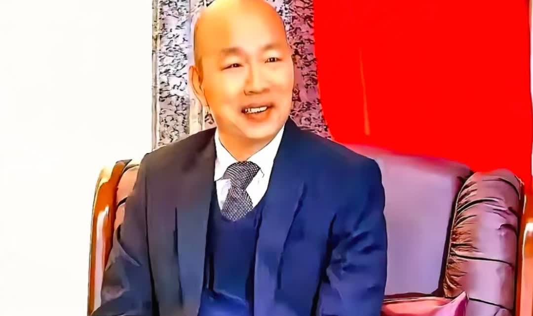 郑丽文遭各方求助无果之际，唯独绕开了韩国瑜。两人关系并不差，但郑丽文