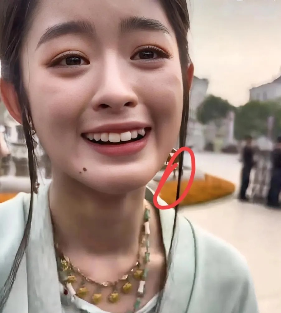 大家有没有发现黄杨佃甜调查结果，隐藏了一个重要信息，那就是：黄杨佃