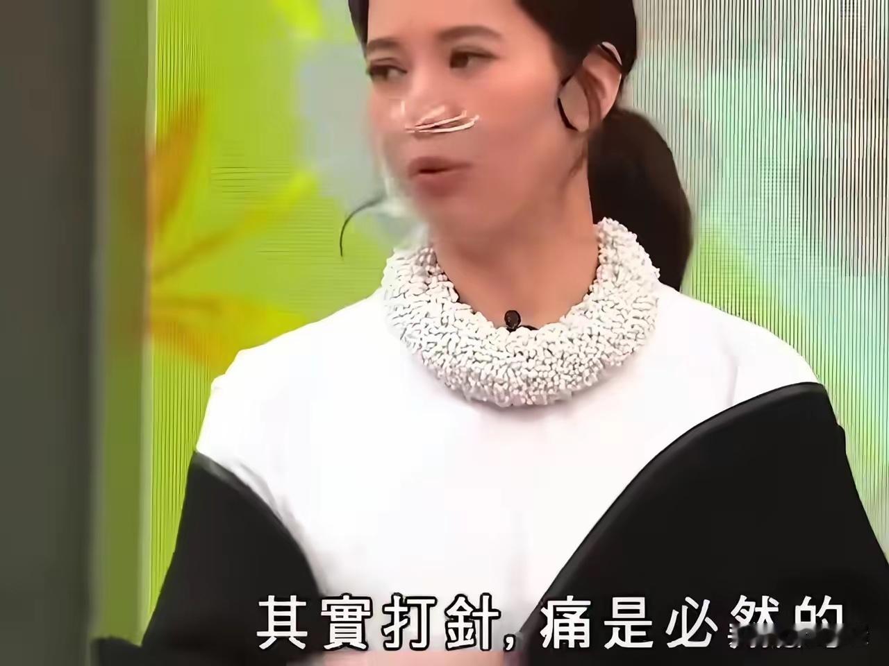 袁咏仪说：“我用尽很多方法想要怀二胎，但是都是失败了。”旁人问：“你试了多久呢？”袁咏仪很坦然：“我
