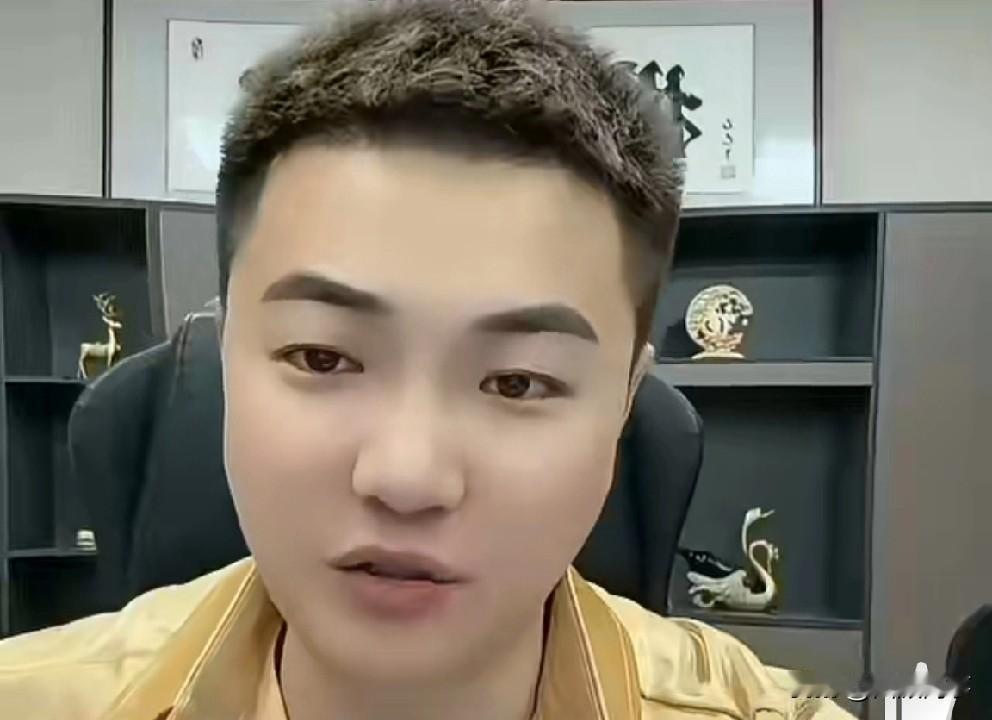 阿宇说伽佰第一个找的散打哥合作，被拒绝了！驴家阿宇说伽佰