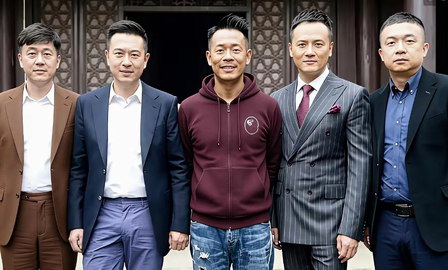 能把图上这几位都能认出来的人绝对是超级影迷级别的人物了，一般影迷能认出一两位就算不错了，连我这样一位