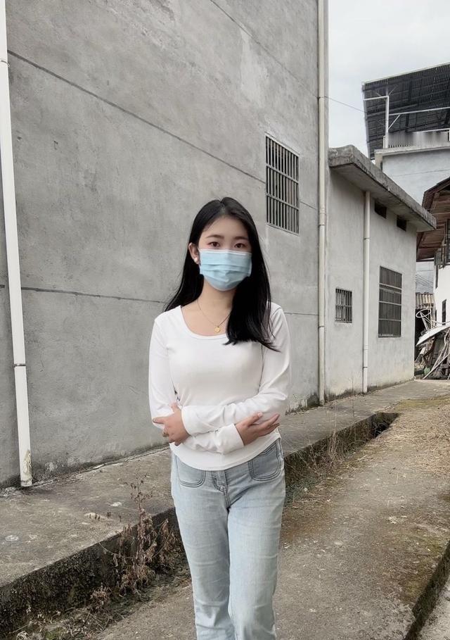 01年妹子找对象，不要钱不要颜，只要上进心。看着门槛低，其实才是地狱级。毕竟