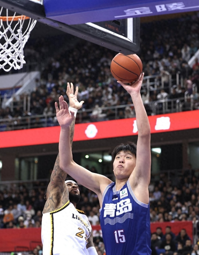 爵士记者确认杨瀚森已完成试训，goodjob！据爵士记者报道，爵士已经邀请杨