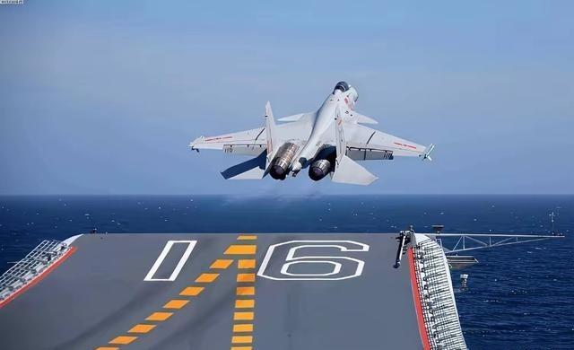 辽宁舰与山东舰受制于甲板长度，不能起飞固定翼预警机，这个问题我们是怎么解决的呢？