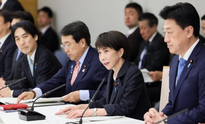 日本彻底凉了,就在4月30日这天，发生了一件让日本政坛彻夜难眠的大事：美