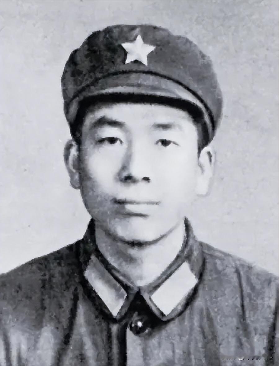 1979年，战斗英雄蒋金柱，在生命弥留之际留下了他的最后一张照片，他的头部被子弹