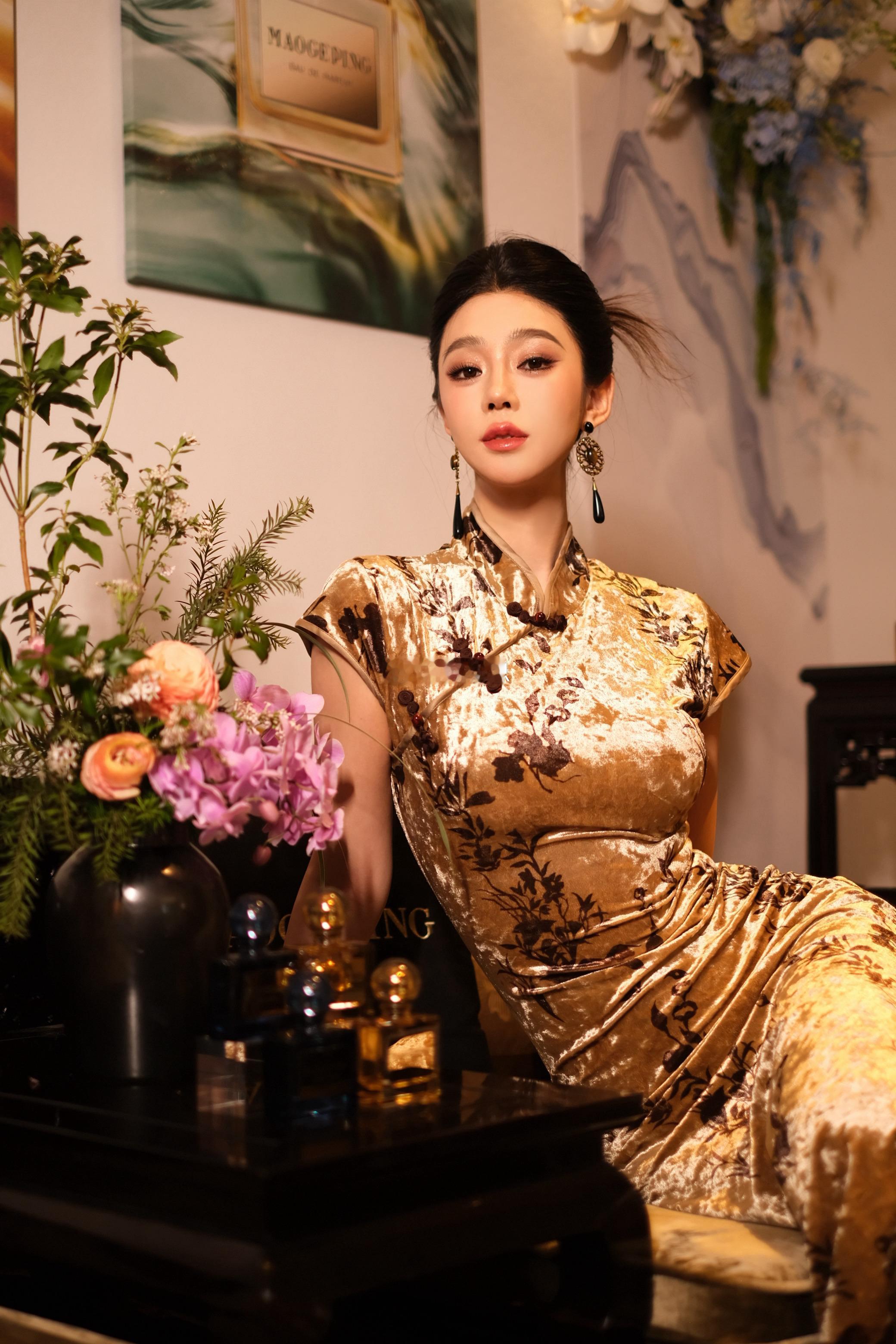 感谢毛戈平！又来故宫啦🏮新系列香水大麦💐​​​