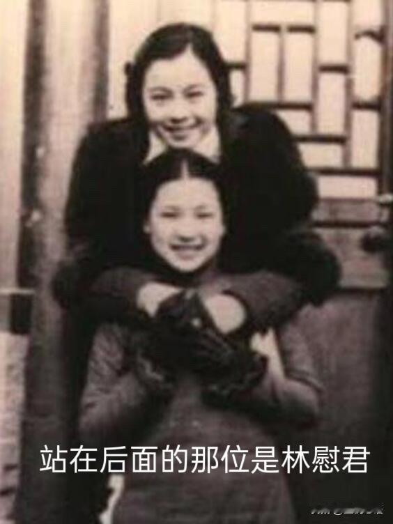 吞粉自杀的她，才是真·民国烈女！第一次见有人丈夫死了，居然大笑出声！这人就是