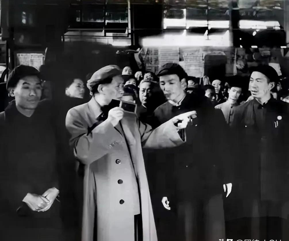 毛主席：“你对于某个问题没有调查，就停止你对于某个问题的发言权。”