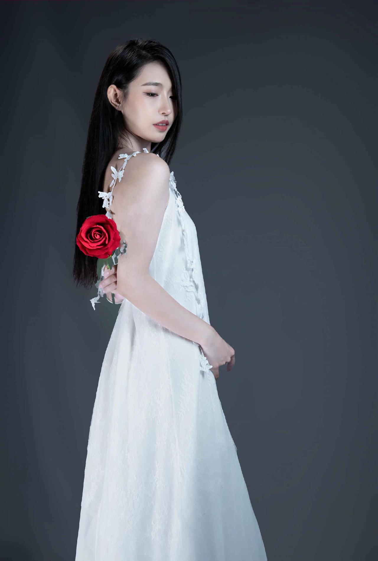 少女写真白色系