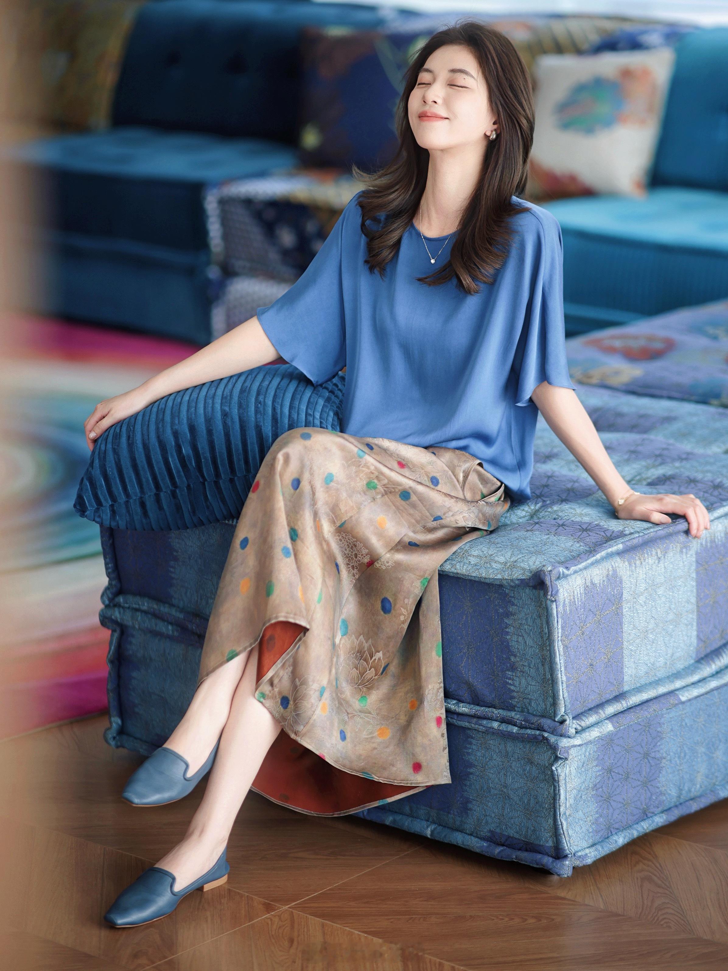 22姆米弹力双乔T！粒粒已经试过了这颜色直接给我显白2个度而且巨巨巨凉快！是升