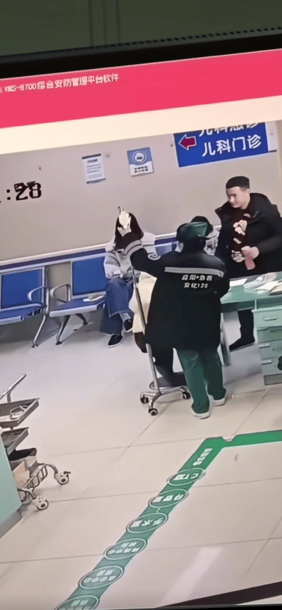 一位27岁的宝妈因为扁桃体发炎，去医院急诊科挂水，疑似出现药物过敏，人没了。监