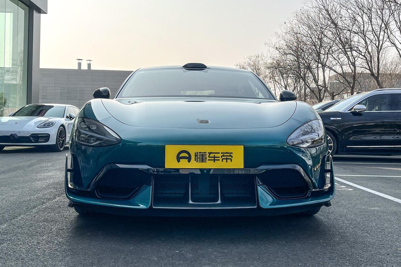 单月仅卖出30台，小米Su7Ultra为何大降价还失败了？曾经上市首月卖3