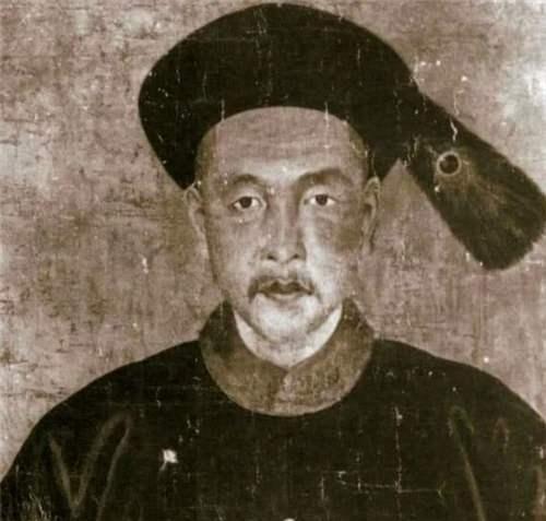 和珅自尽前，嘉庆皇帝质问和珅贪了八亿两白银，花的完么？面对嘉庆的质问，和珅只说了