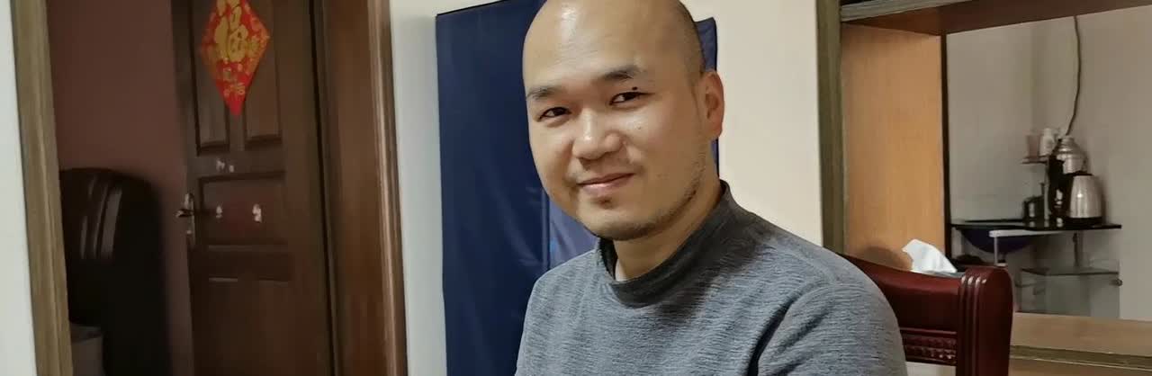 从今天开始我不会再给媳妇一毛钱，哪怕他就是在家带着孩子，如果说不愿意带我就让我妈