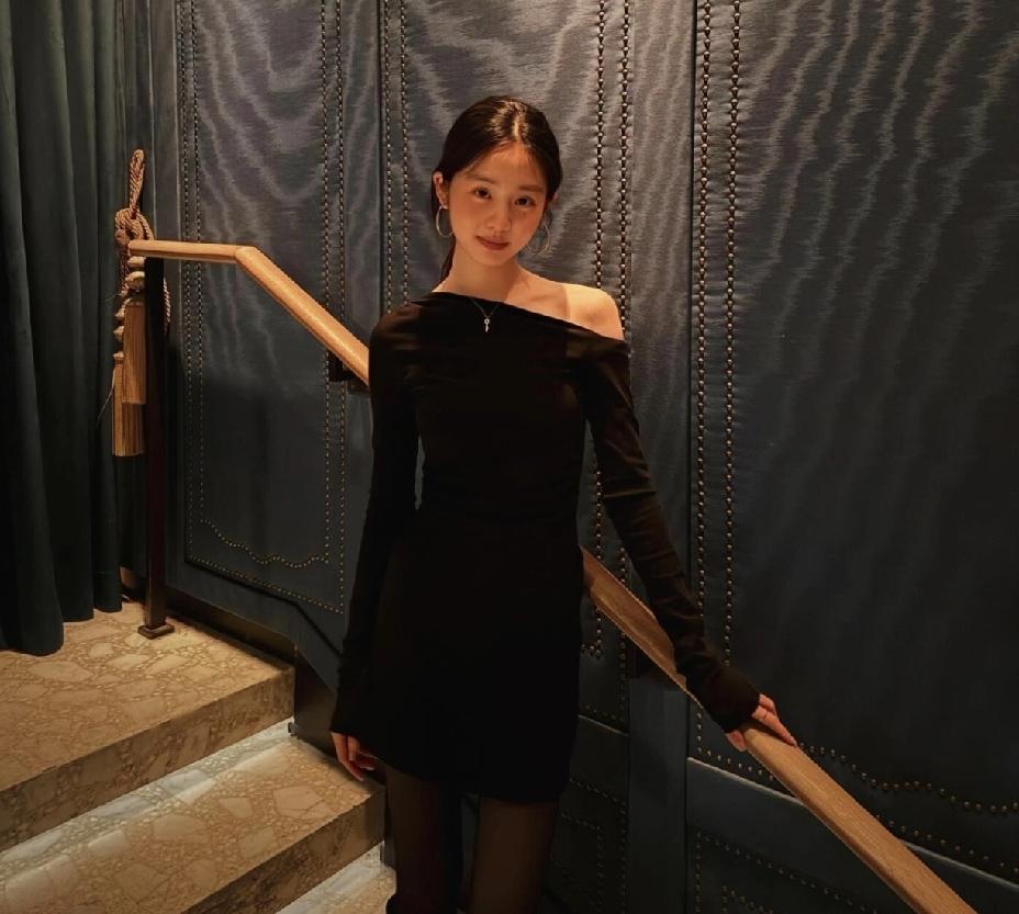 黄磊女儿太令人心动了！2月8日下午，黄磊女儿的最新近照曝光，不得不说，黄磊女儿太