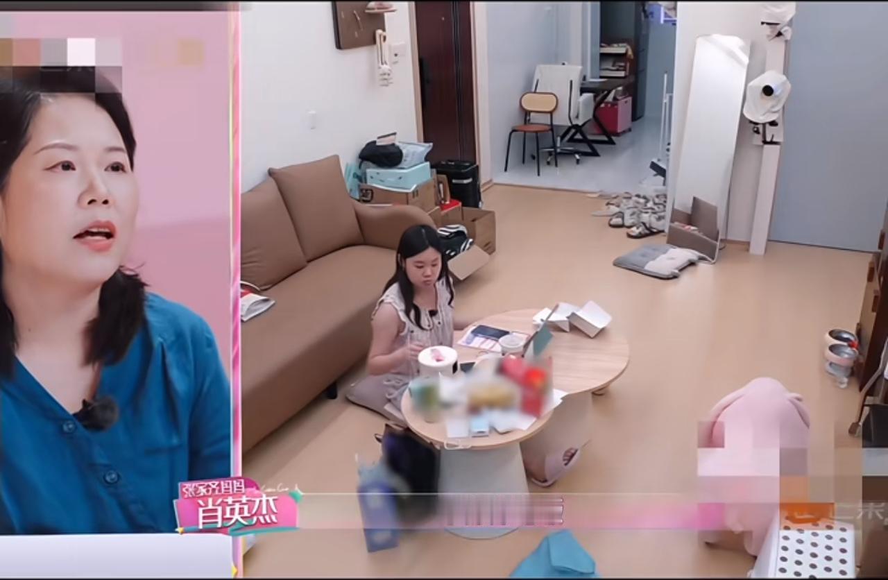 《我家那闺女》两组家长对比！对待女儿吃零食，两种教育差距一眼看懂。《我家那闺女